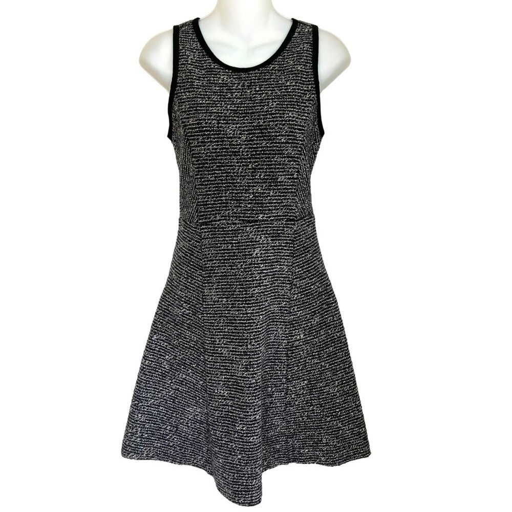 J CREW NAVY BLUE & OFF WHITE TEXTURED STRIPE SLEEVELESS DRESS SIZE 2